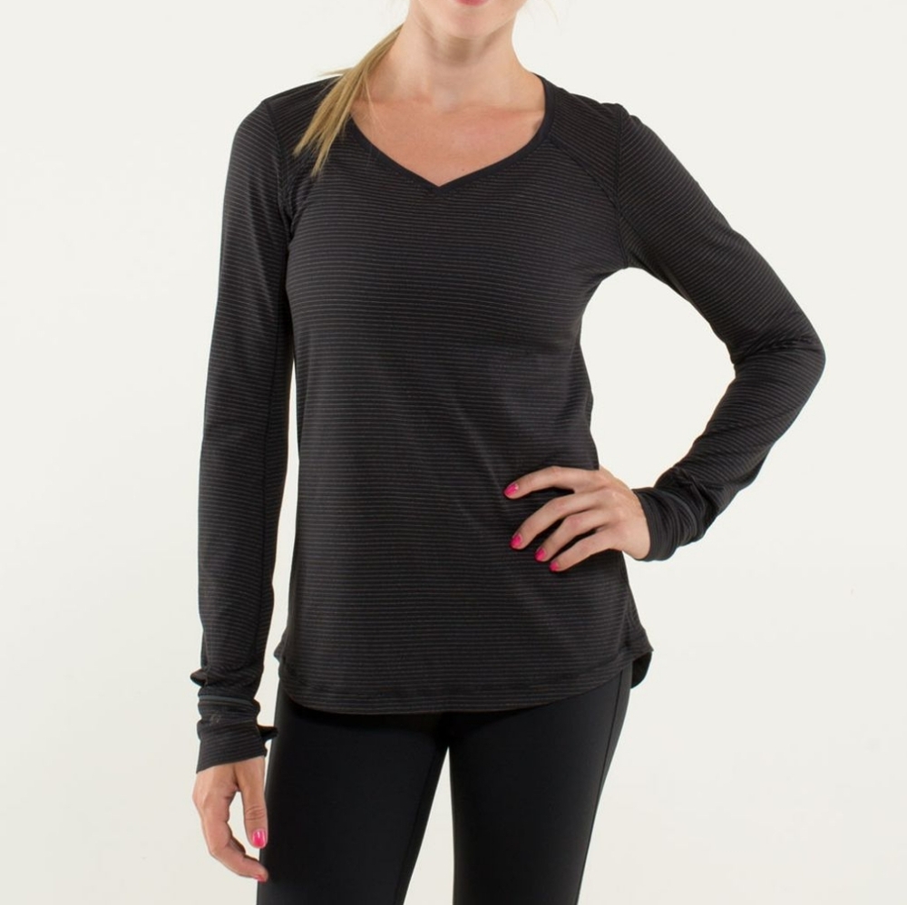 EUC 💎 Lululemon Race Me Long Sleeve Black Size 8